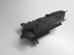 Ford Galaxy (2015–2026) Luftleitblech für den Ladeluftkühler EM2BR020A26A - 5