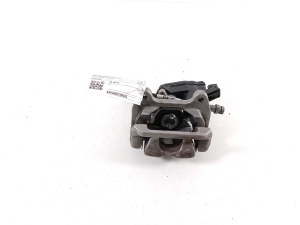 VOLVO XC40 (2017–2026) Tagumine pidurisadul 32329530 - 3