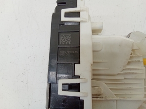 Mercedes Benz E-Class W212 (2009–2015) Front door lock A0997200435 - 4