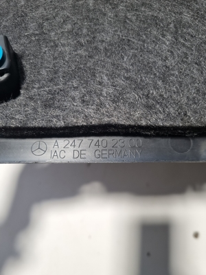 Mercedes Benz B-Class 247 (2018–2026) Trunk lid trim panel A2477402300 - 3