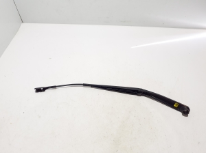 Hyundai Tucson (2015–2026) Windshield wiper arm 98321N7000 - 2