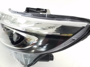 Mercedes Benz Vito 447 (2014–2026) Scheinwerfer und seine Teile - 8