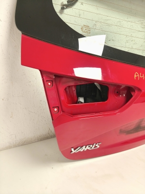 TOYOTA Yaris (2011–2020) Trunk lid - 7
