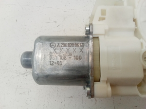 Mercedes Benz E-Class W212 (2009–2015) Rear side door window regulator motor A2048200642 - 2