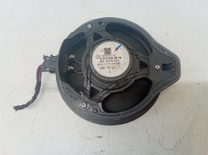 Mercedes Benz E-Class W212 (2009–2015) Rear side door speaker - 2