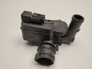 Mercedes Benz E-Class W211 (2002–2009) Auxiliary water pump A2118320584 - 2