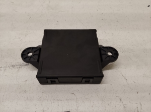Mercedes Benz C-Class 204 (2007–2014) Rear side door control unit A2048207585 - 2