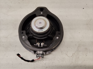 Mercedes Benz C-Class 204 (2007–2014) Tagumise külgukse kõlar A2048202902 - 3