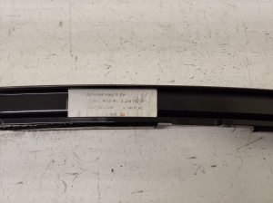 Mercedes Benz C-Class 204 (2007–2014) Sonstiges Teil der hinteren Seitentür A2047300910 - 3