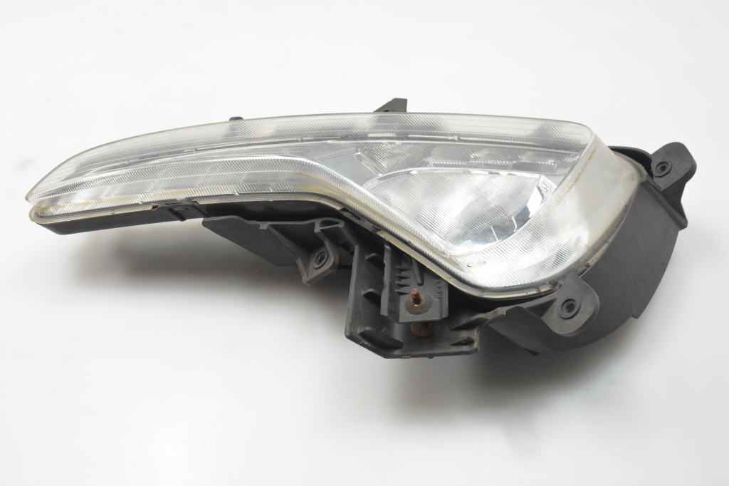 Kia Sportage (2010–2016) Front-Nebelscheinwerfer 922013W