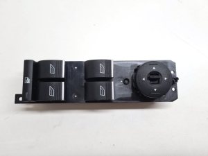 Ford C-MAX (2010–2026) Front door glass switch PF1ET14A132AA - 5
