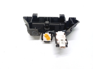 RENAULT Espace V (2014–2026) Veel üks katuse detail 985P78452R - 3