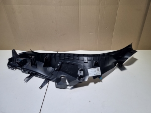 Mercedes Benz B-Class 247 (2018–2026) Inner sill trim A2476902602 - 3