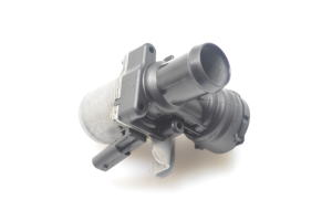 Mercedes Benz E-Class W212 (2009–2015) Circulation pump and its parts A2712030164 - 5