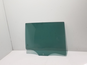   Rear side door glass  - 6V6845206B 