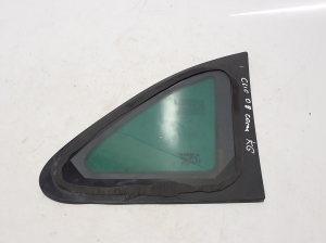 RENAULT Clio III (2005–2012) Seitenscheibe hinten (Karosserie) 8200699878 - 2