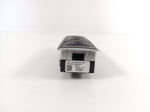 Mercedes Benz A-Class 176 (2012–2018) Front door glass switch A1669054300 - 3
