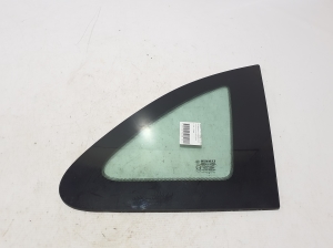 Vitre de custode arrière - 8200580125