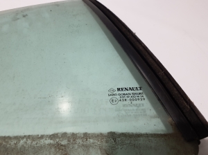 RENAULT Megane II (2002–2009) Seitenscheibe hinten (Karosserie) 8200094881 - 2