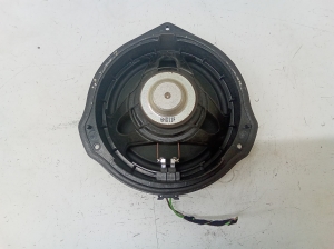 Mercedes Benz C-Class 204 (2007–2014) Lautsprecher Tür vorne A2048201902 - 3
