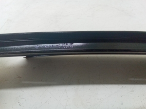 Mercedes Benz C-Class 204 (2007–2014) Esiukse muu osa A2046900287 - 3