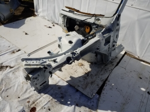 VOLVO S60 III (2018–2026) Front outrigger - 3