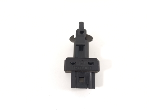 Mercedes Benz A-Class 176 (2012–2018) Kupplungsschalter A0065451014 - 2