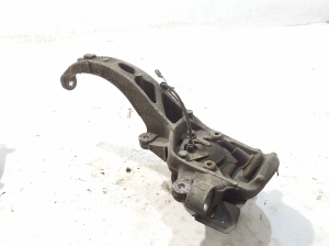 Jaguar XJ (2009–2026) Front wheel hub AW933K186AA - 3
