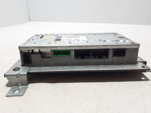 Jaguar XJ (2009–2026) Audio amplifier AW9319C164CR - 4
