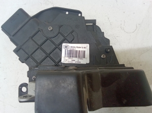 Ford Mondeo IV (2007–2015) Rear side door lock 6M2AR26413BC - 3