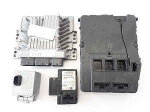RENAULT Megane II (2002–2009) Fahrzeugstartsystem 8200804775 - 3
