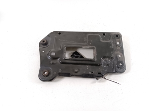 Mercedes Benz A-Class 176 (2012–2018) Battery holder A2466200018 - 3