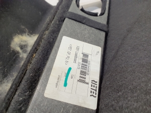Jaguar XJ (2009–2026) Pakiruumi vaip AW935445455BB - 4