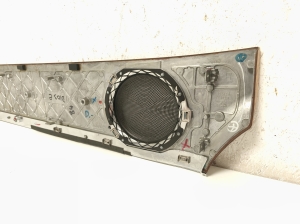 Jaguar XJ (2009–2026) Esiukse polstri ilupaneel AW9320480AC - 3