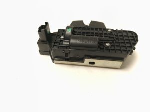 Citroen DS5 (2011–2019) Trunk lid lock 9151487499H - 5
