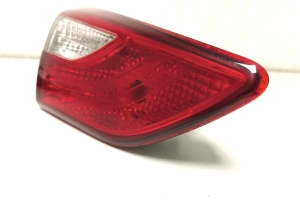 Hyundai i30 (2011–2017) Tail light on trunk lid 92403A5010 - 2