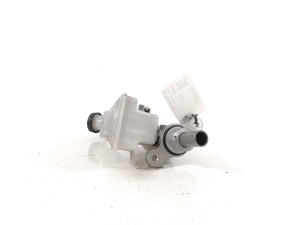 Mercedes Benz A-Class 176 (2012–2018) Brake master cylinder A2464300301 - 3