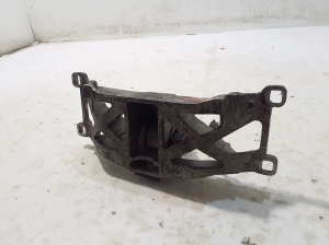 Jaguar XJ (2009–2026) Motorhalter FW936A026BC - 2