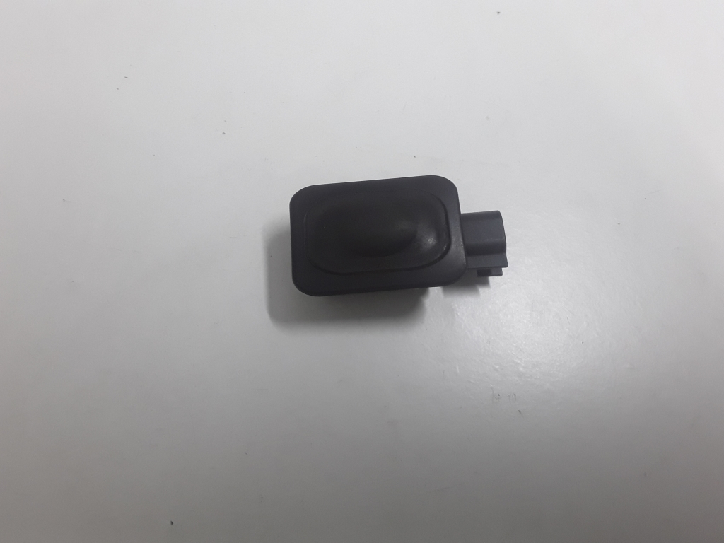 Ford Galaxy (2015–2026) Trunk opening switch GX7314K147AA Ford Galaxy (2015–2026) Trunk opening switch GX7314K147AA