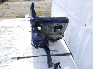BMW X1 F48 (2015–2022) Front outrigger - 4