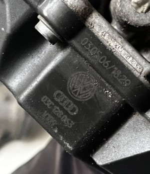 Volkswagen Golf V (2003–2009) Drosselklappe 03C128063 - 2