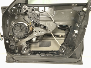 Citroen DS5 (2011–2019) Front door - 4