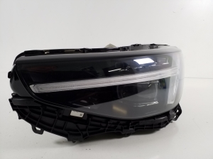 VOLVO XC40 (2017–2026) Headlight and its parts 32404474 - 4