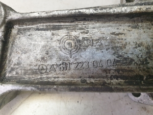 Volkswagen LT II (1996–2006) Motorhalter A6112230404 - 2
