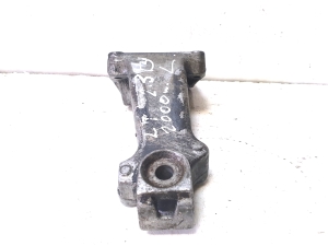 Volkswagen LT II (1996–2006) Motorhalter A6112230404 - 3
