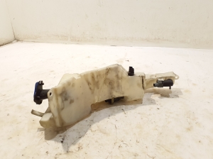 Jaguar XJ (2009–2026) Front washer fluid reservoir AW9317B613BD - 2