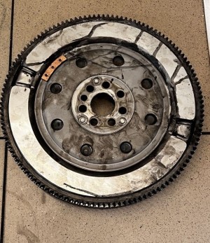 Kia Stonic I (2017–2026) Clutch flywheel 2320004100 - 3