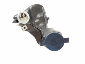 Mercedes Benz E-Class W207 (2009–2017) Front washer fluid reservoir A2048601860 - 3