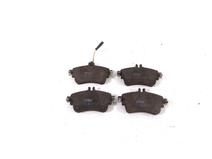 Mercedes Benz A-Class 176 (2012–2018) Front brake pads A0004202902 - 3