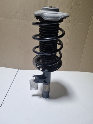 Mercedes Benz B-Class 247 (2018–2026) Eesmine amortisaator A1773202400 - 2